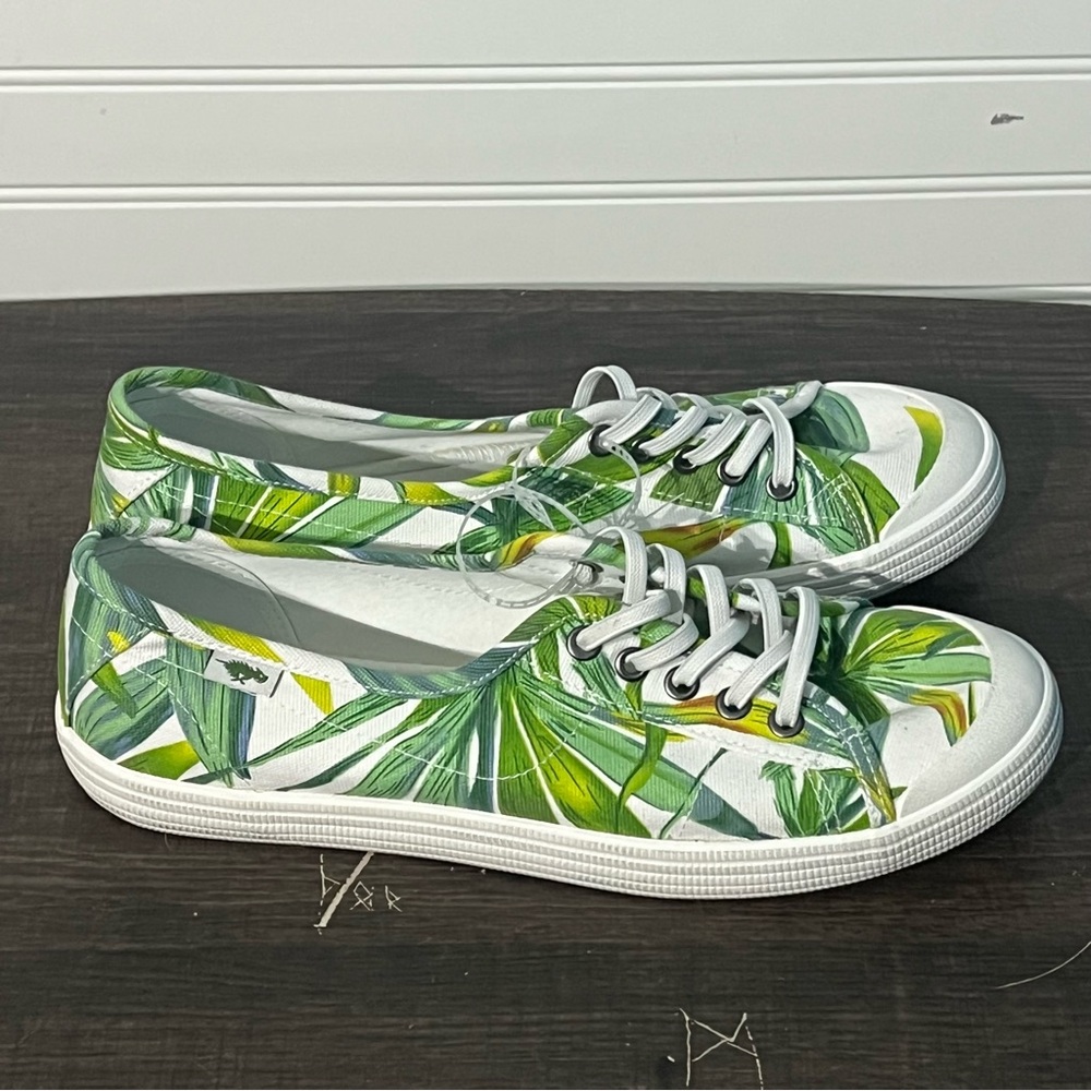 NWOT Rocket Dog Jazzin Green/White Palm Print Cotton Sneakers Size 11